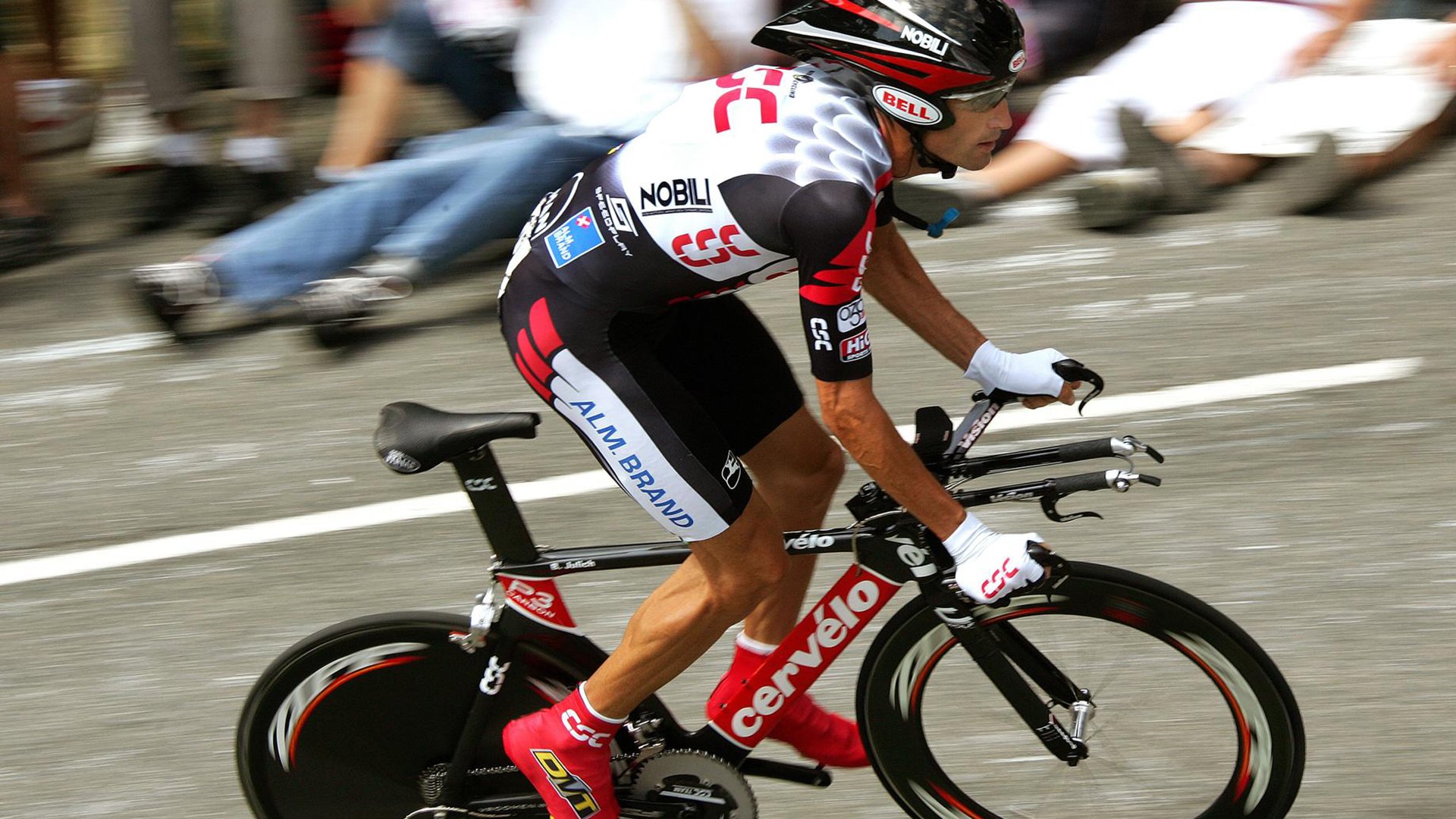 开云体育官网app-《英雄联盟》“全球预选”激烈角逐，未来冠军谁属？